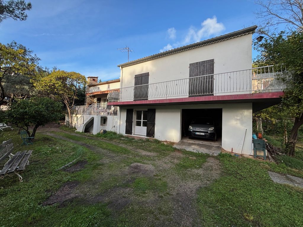 Achat maison à vendre 6 chambres 130 m² - Toulon