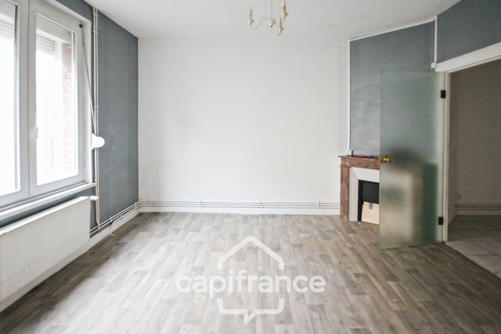 Achat maison à vendre 2 chambres 78 m² - Saint-Quentin