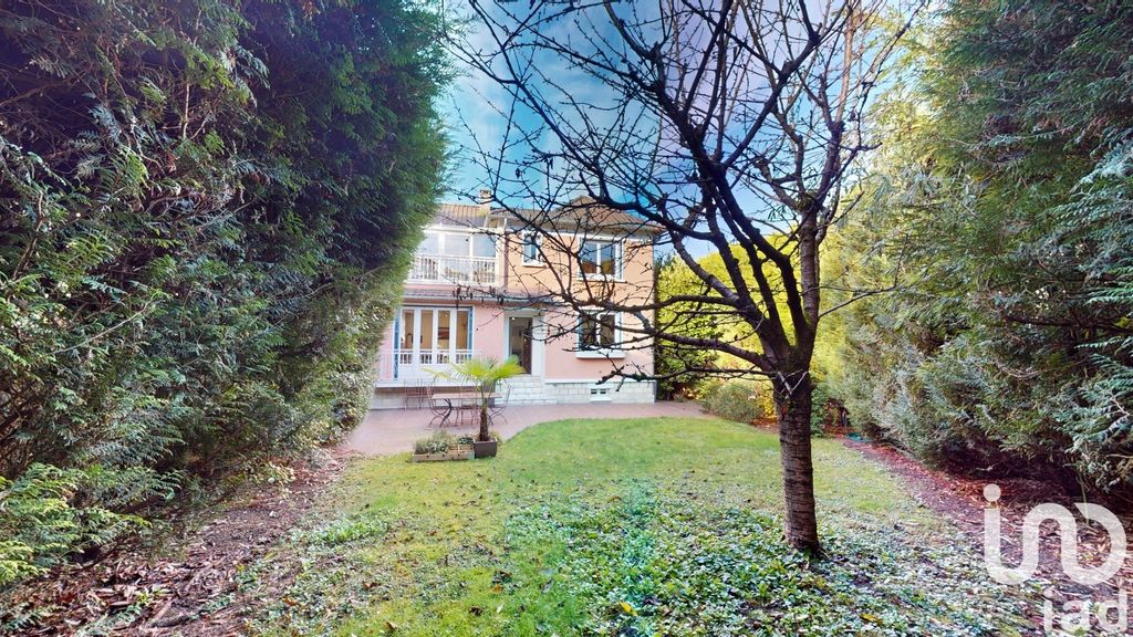 Achat maison à vendre 4 chambres 126 m² - Bry-sur-Marne