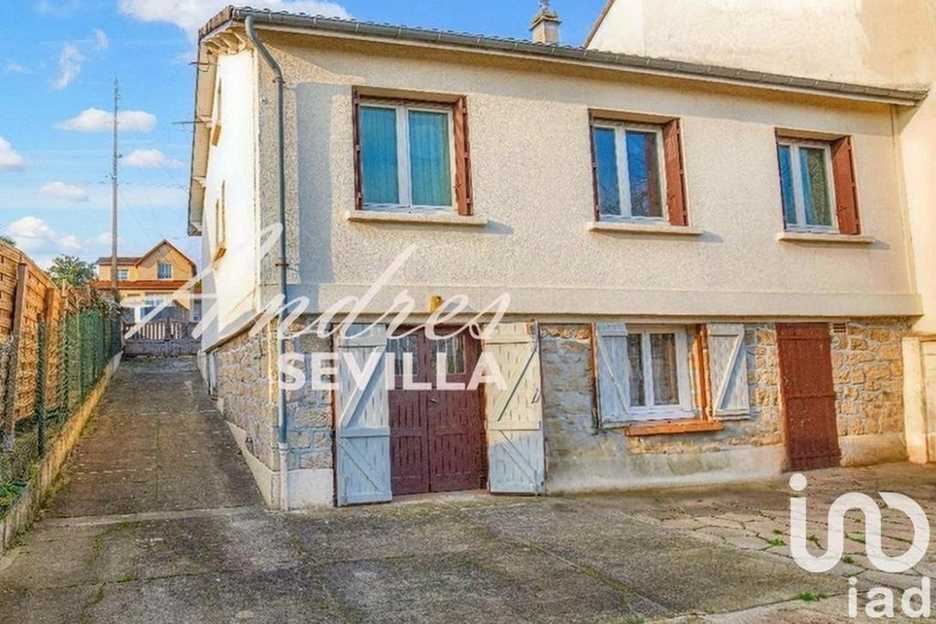 Achat maison à vendre 3 chambres 90 m² - Goussainville