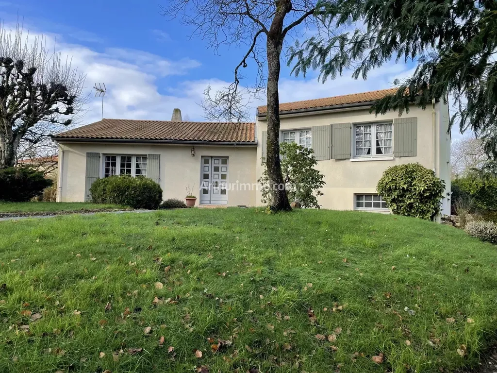 Achat maison à vendre 4 chambres 147 m² - Mauléon