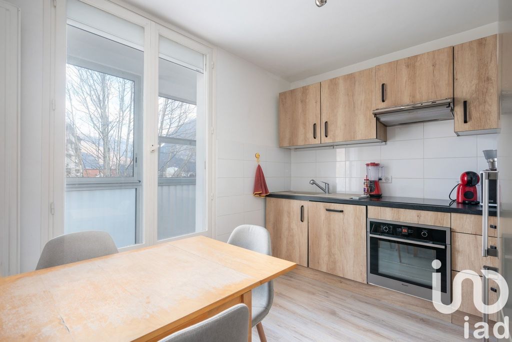 Achat appartement à vendre 4 pièces 65 m² - Fontaine