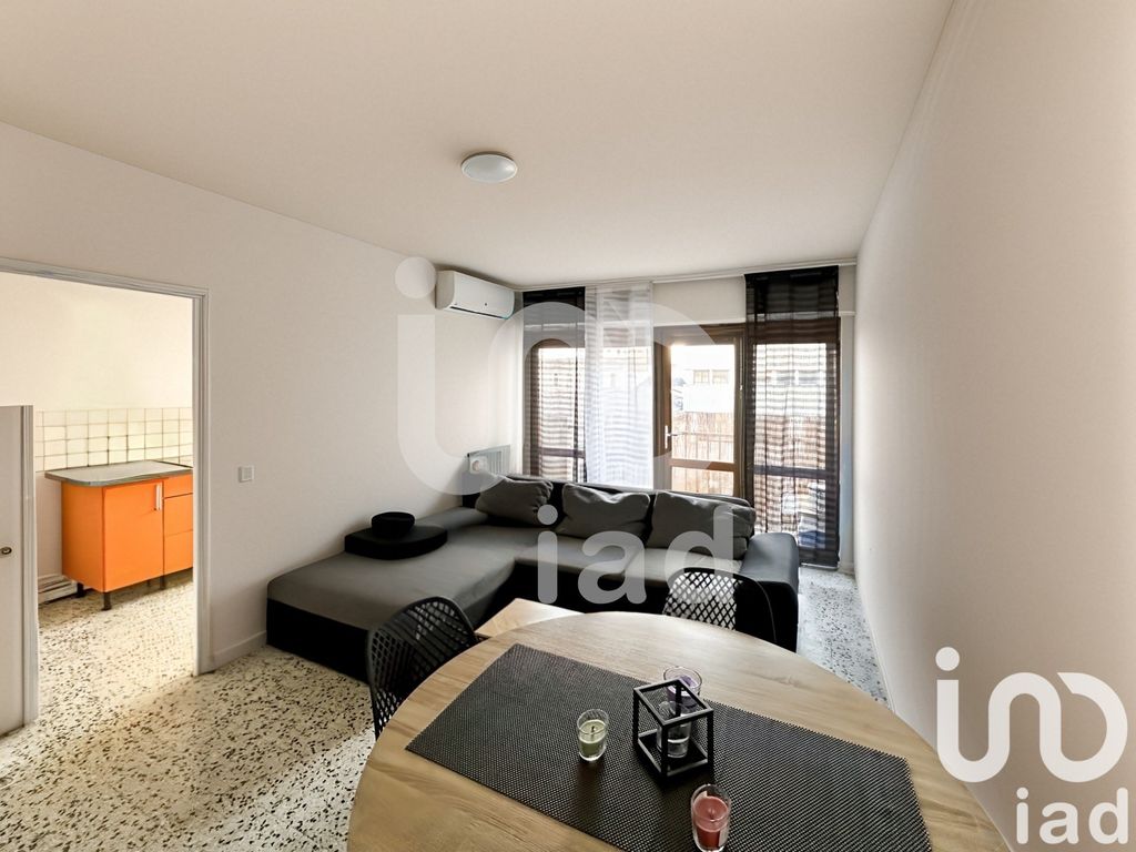 Achat appartement à vendre 2 pièces 42 m² - Nîmes