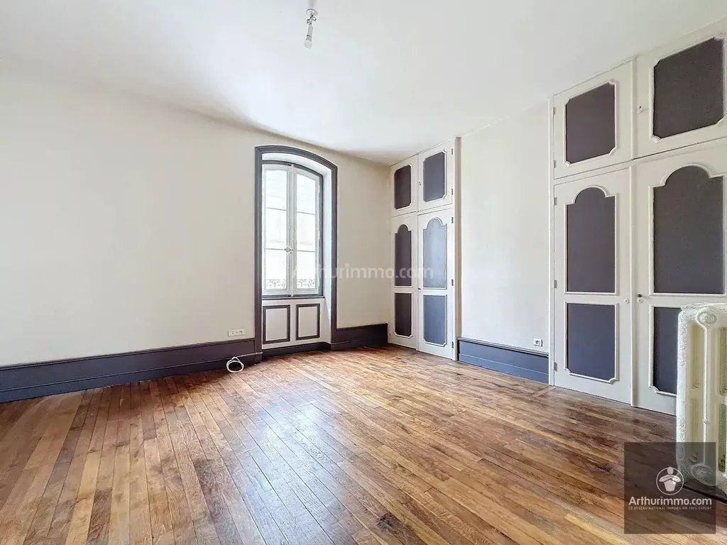 Achat appartement à vendre 3 pièces 93 m² - Roanne