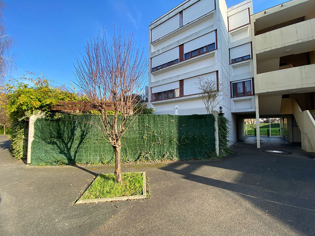 Achat studio à vendre 34 m² - Évry