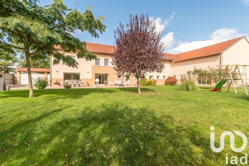 Achat maison à vendre 4 chambres 424 m² - Sainte-Barbe