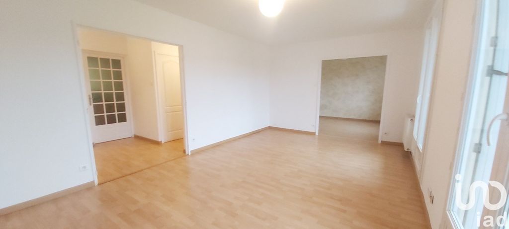 Achat appartement à vendre 4 pièces 84 m² - Lorette