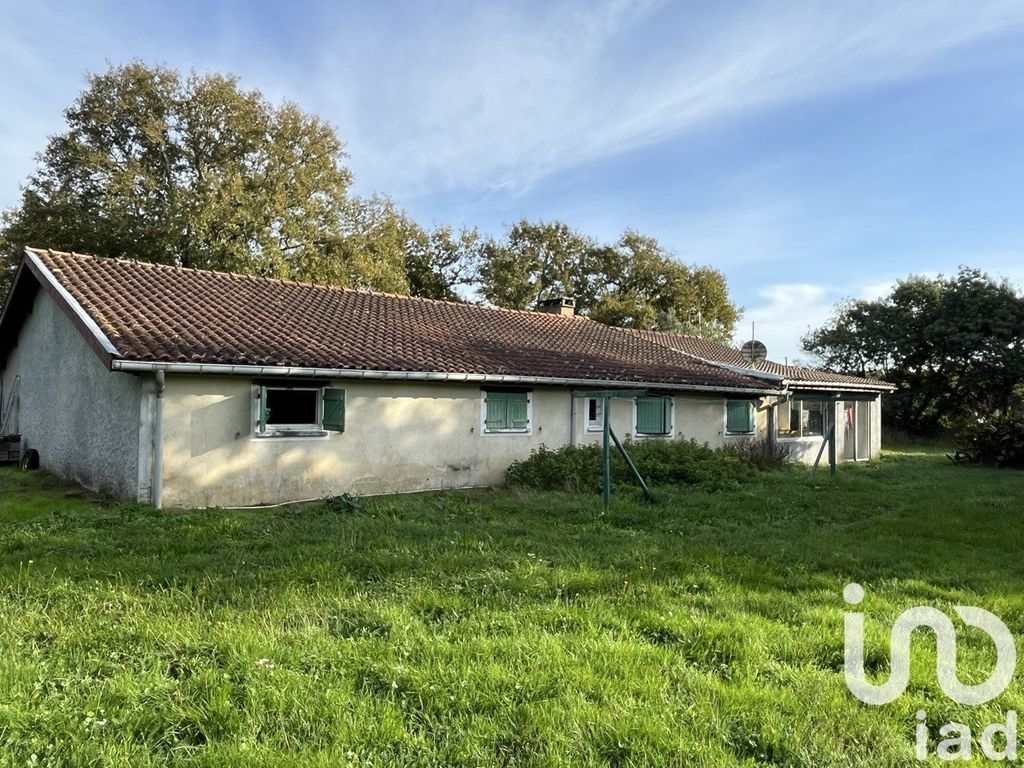 Achat maison à vendre 3 chambres 110 m² - Saint-Vivien-de-Médoc