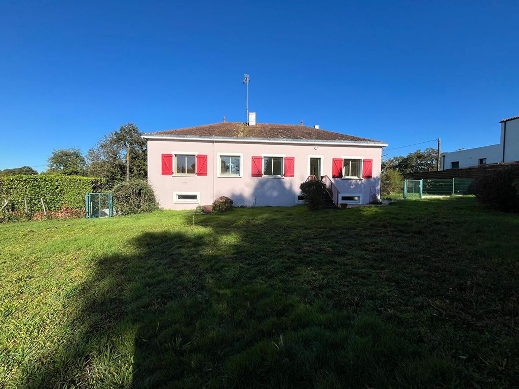 Achat maison à vendre 4 chambres 110 m² - La Chaize-le-Vicomte