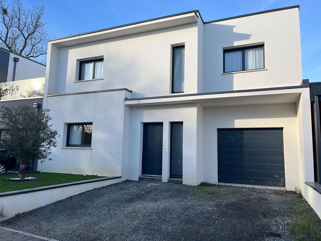 Achat maison à vendre 4 chambres 150 m² - Trélazé