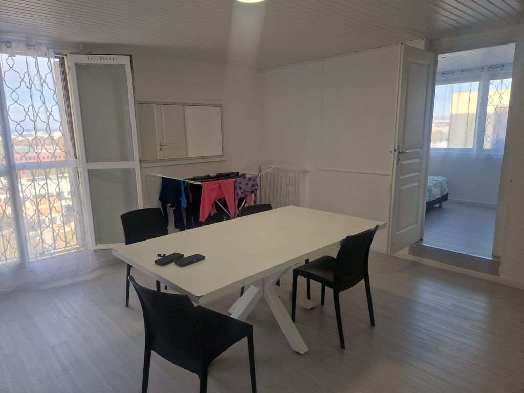 Achat appartement à vendre 3 pièces 70 m² - Marignane