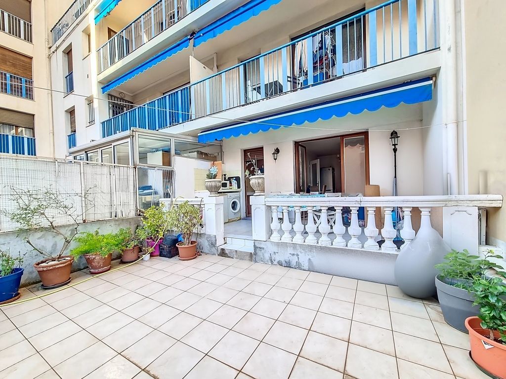 Achat appartement à vendre 3 pièces 56 m² - Antibes