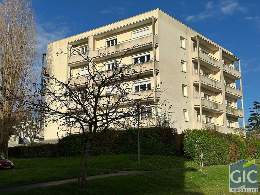 Achat appartement à vendre 2 pièces 49 m² - Hérouville-Saint-Clair