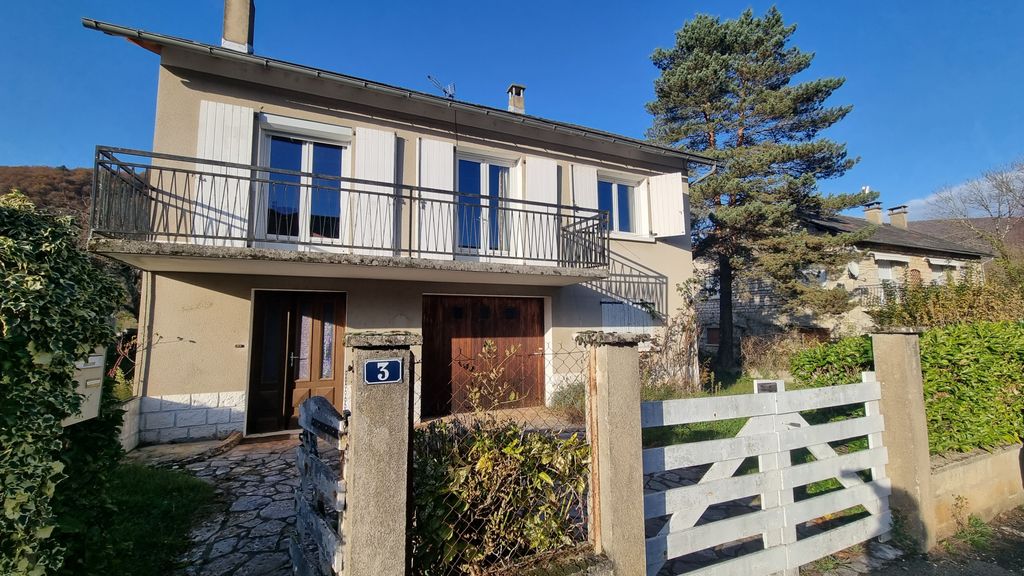 Achat maison à vendre 3 chambres 91 m² - Saint-Geniez-d'Olt-et-d'Aubrac