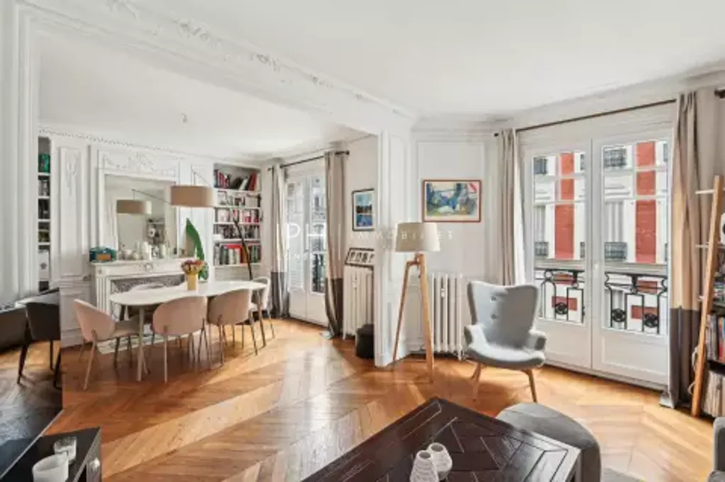 Achat appartement à vendre 4 pièces 91 m² - Paris 17ème arrondissement