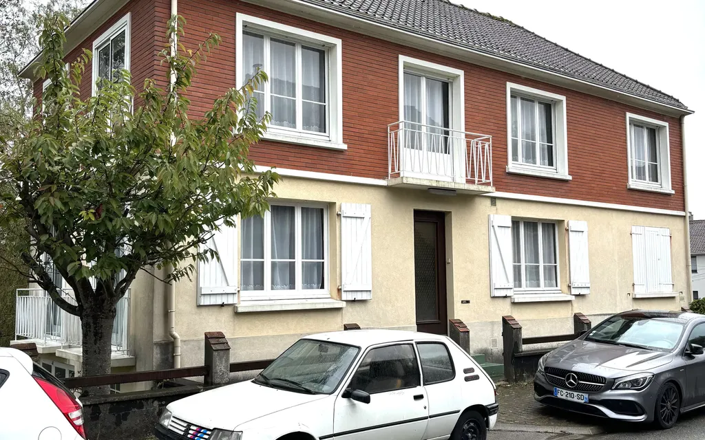 Achat maison à vendre 4 chambres 151 m² - Saint-Léonard