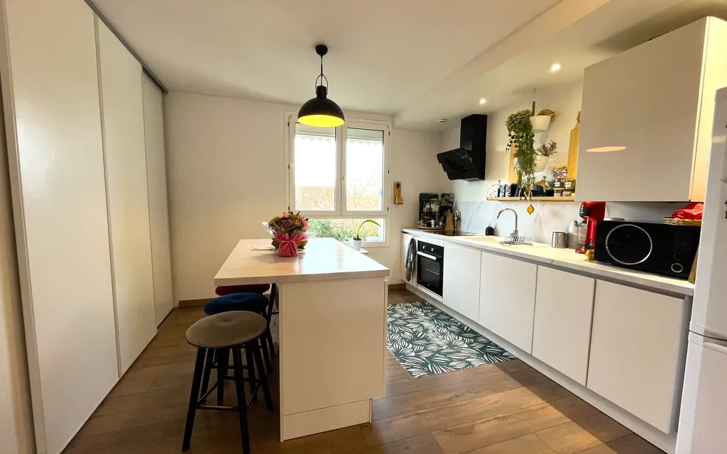 Achat maison à vendre 3 chambres 98 m² - Beauvais