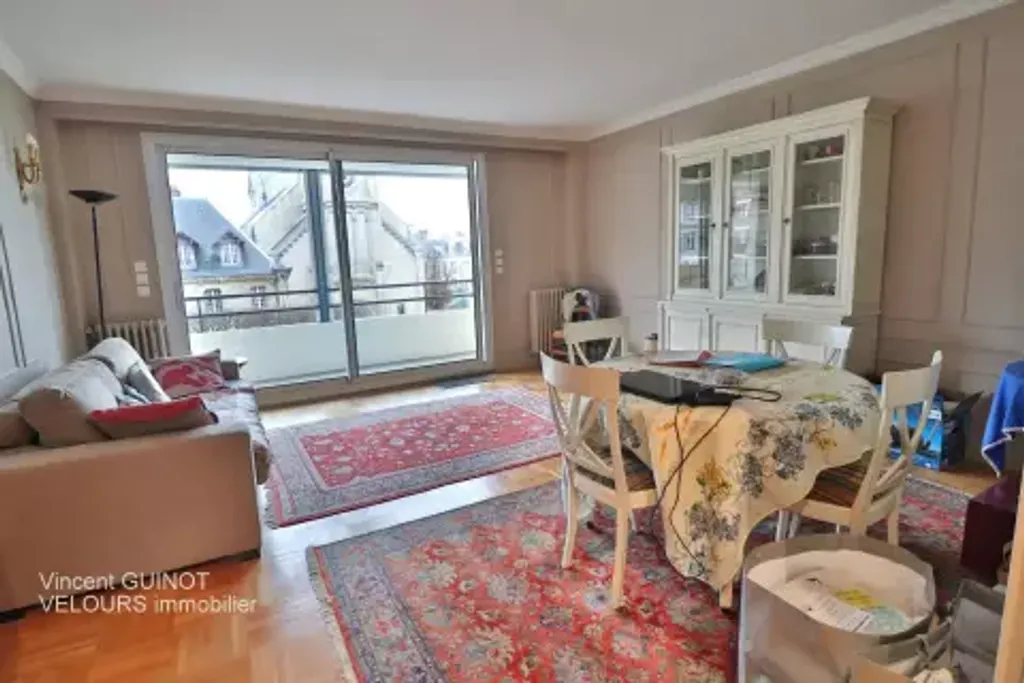 Achat appartement à vendre 3 pièces 79 m² - Saint-Germain-en-Laye