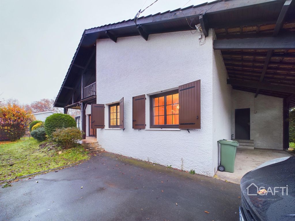 Achat maison à vendre 4 chambres 137 m² - Saint-Médard-en-Jalles