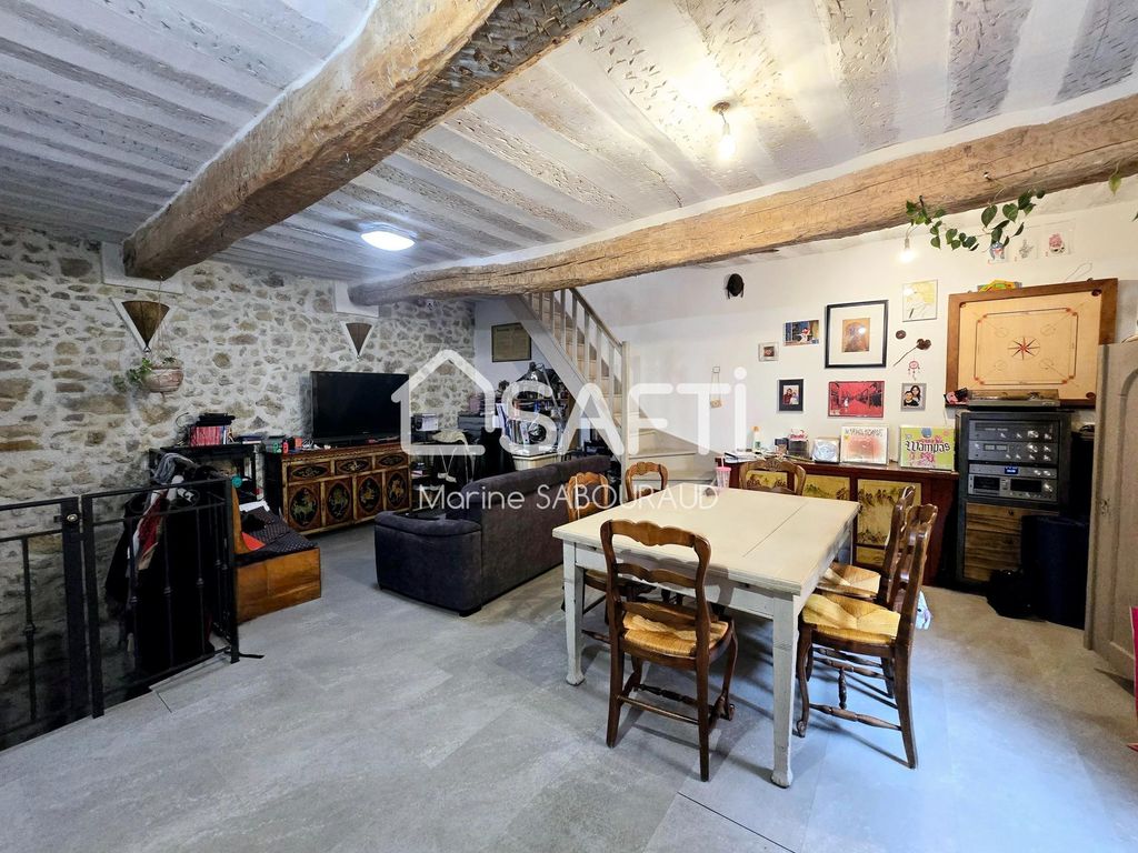 Achat maison à vendre 3 chambres 95 m² - Carcès