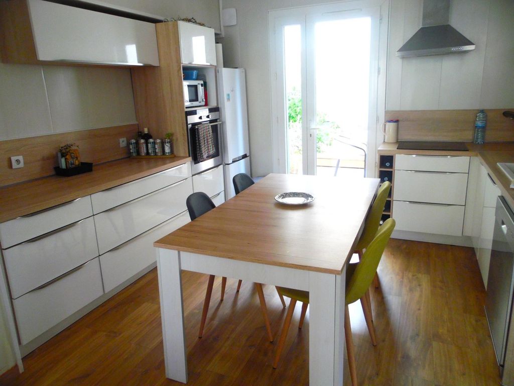 Achat maison à vendre 3 chambres 87 m² - Caudebec-lès-Elbeuf