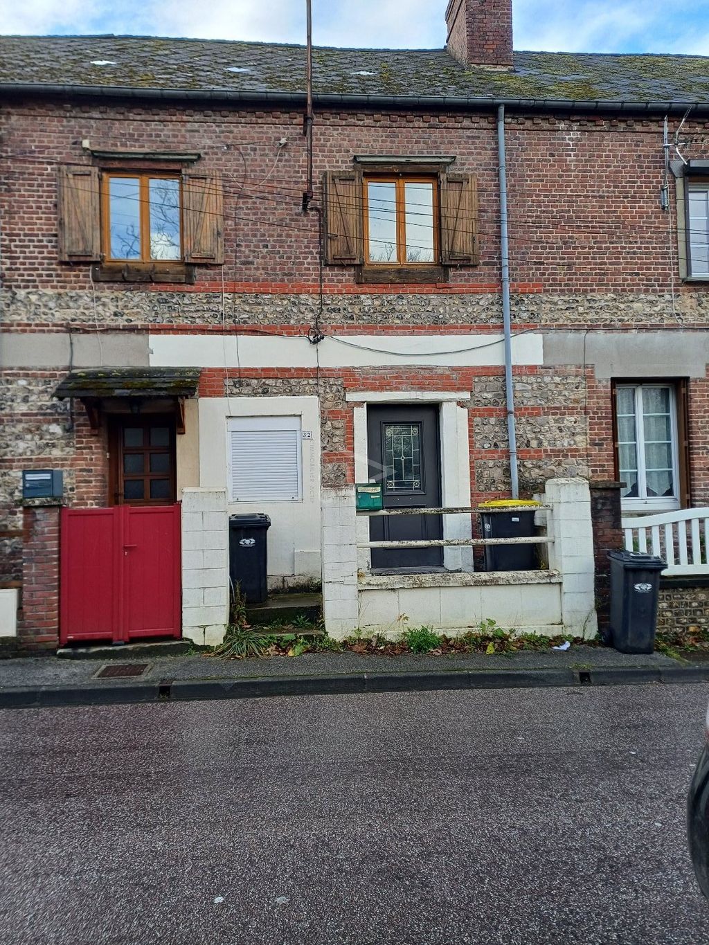 Achat maison à vendre 3 chambres 108 m² - Arques-la-Bataille