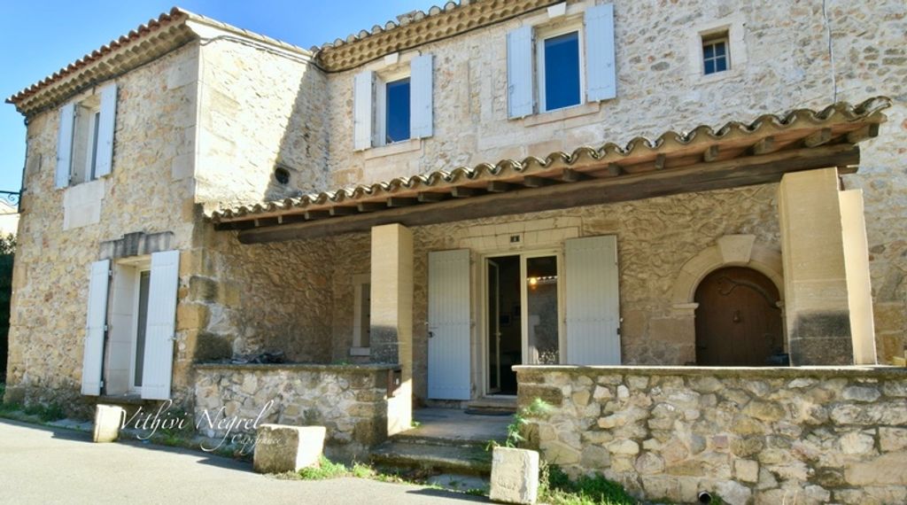 Achat maison à vendre 3 chambres 179 m² - Mouriès