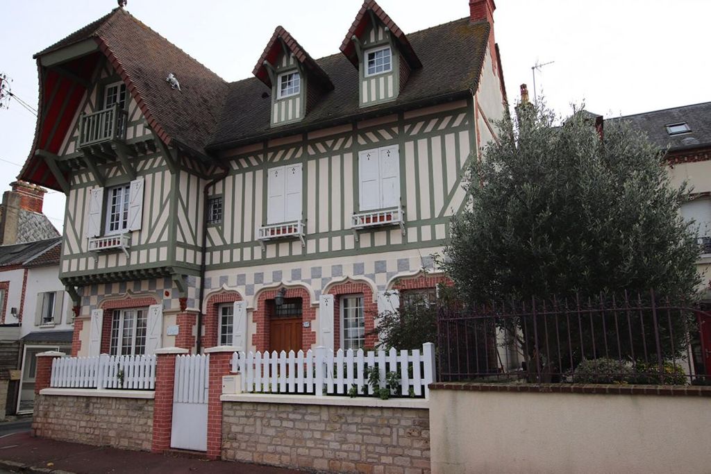 Achat maison à vendre 6 chambres 162 m² - Cabourg