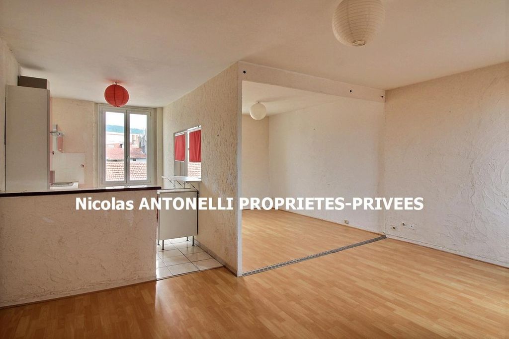 Achat appartement à vendre 2 pièces 46 m² - Firminy