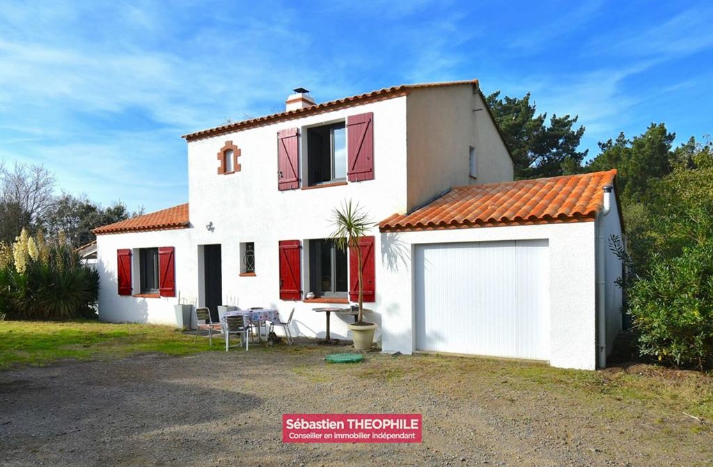 Achat maison à vendre 4 chambres 148 m² - Saint-Gilles-Croix-de-Vie