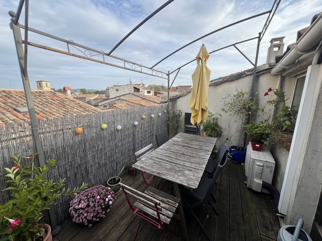 Achat maison à vendre 4 chambres 188 m² - Gignac