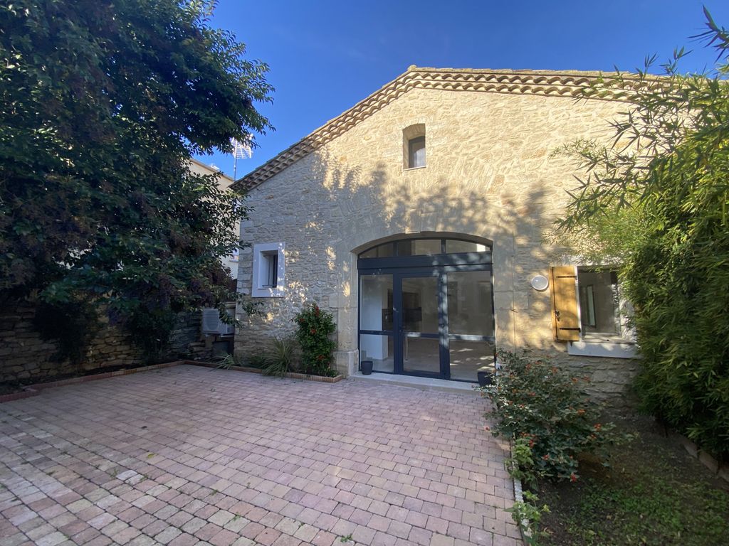 Achat maison à vendre 3 chambres 102 m² - Montpellier