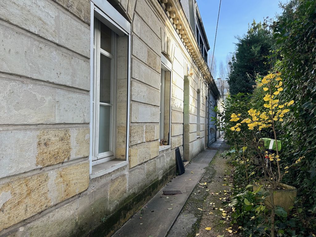 Achat maison à vendre 2 chambres 71 m² - Le Bouscat