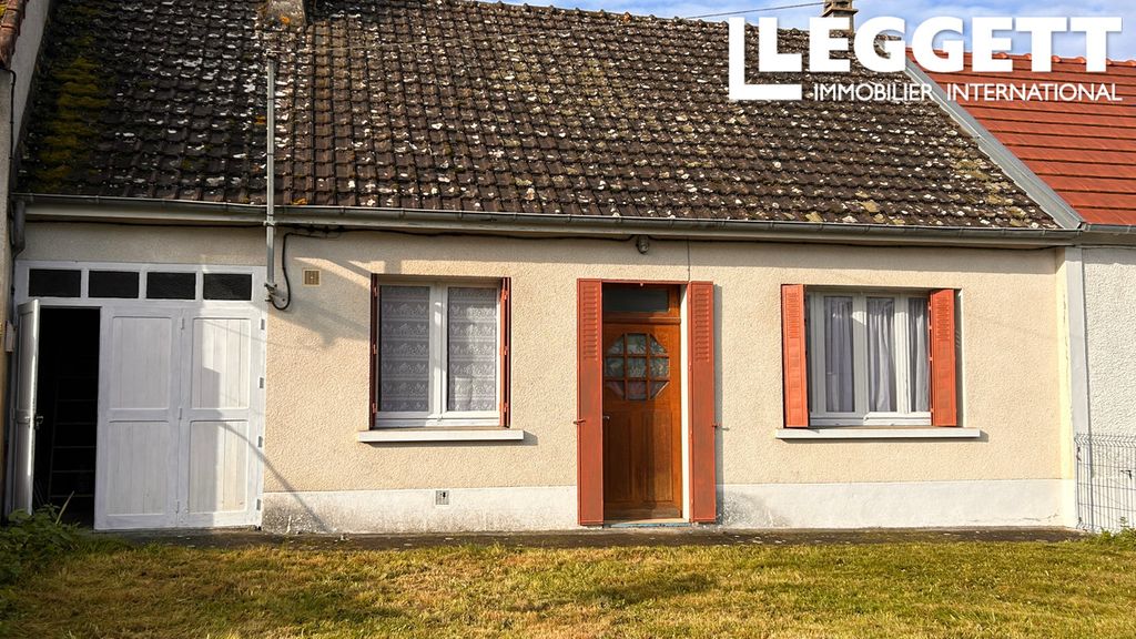 Achat maison à vendre 2 chambres 52 m² - Lussac-les-Églises