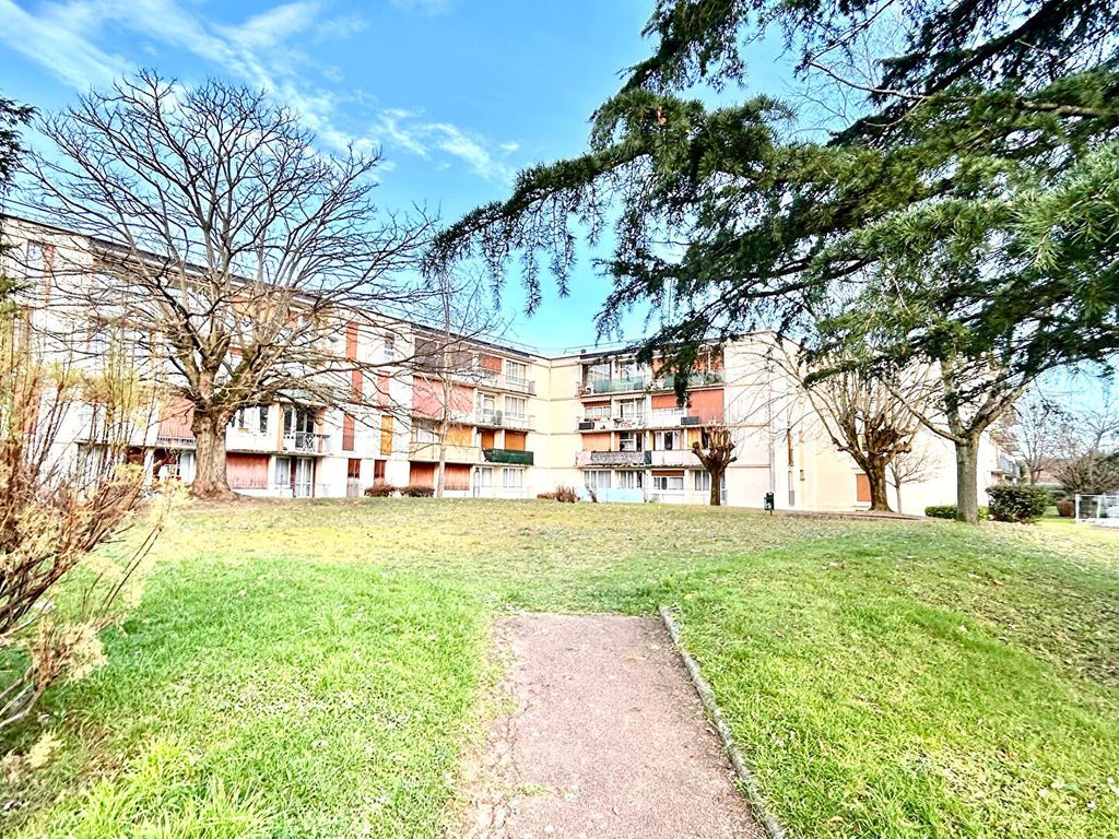 Achat appartement à vendre 3 pièces 63 m² - Crosne