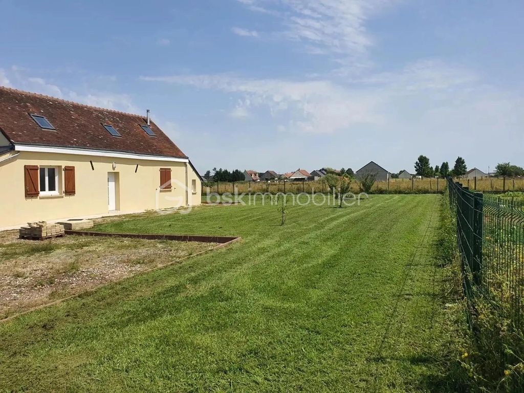 Achat maison à vendre 2 chambres 118 m² - Prunay-Cassereau