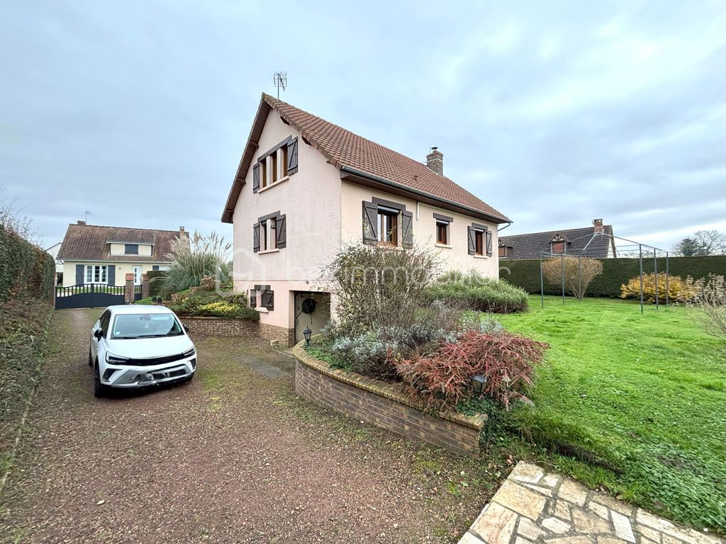 Achat maison à vendre 4 chambres 115 m² - Saint-Quentin-la-Motte-Croix-au-Bailly