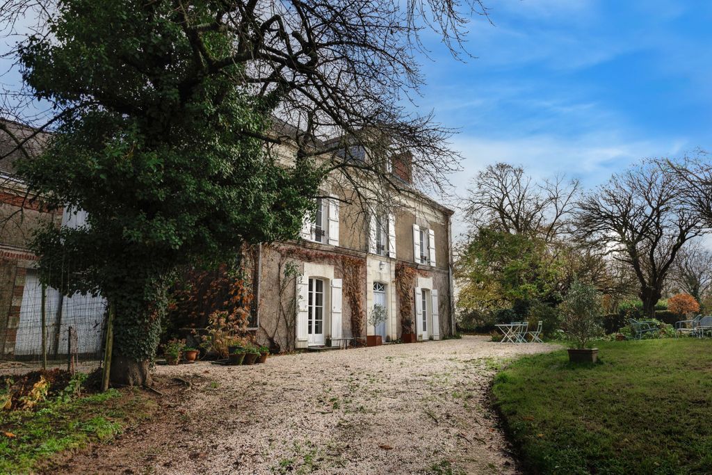 Achat maison à vendre 3 chambres 264 m² - Chalonnes-sur-Loire