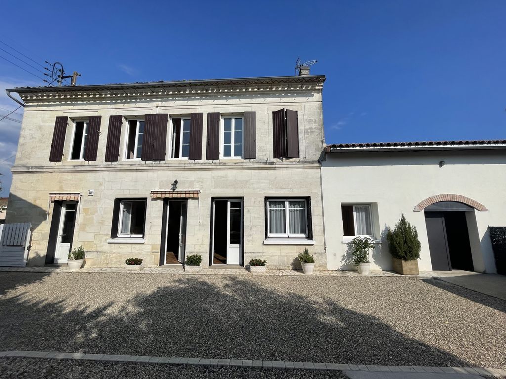 Achat maison à vendre 4 chambres 171 m² - Libourne