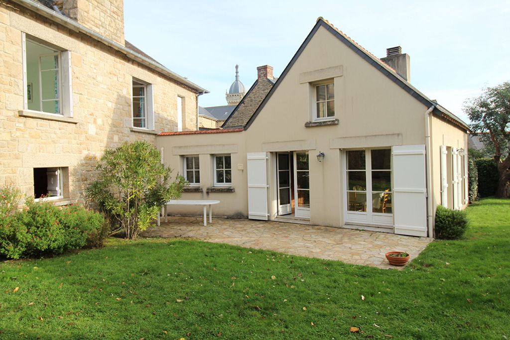 Achat maison à vendre 7 chambres 225 m² - Saint-Lunaire