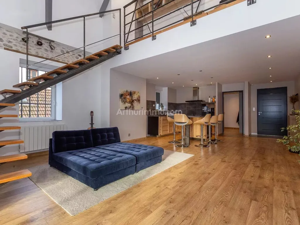 Achat triplex à vendre 4 pièces 116 m² - Le Pont-de-Beauvoisin