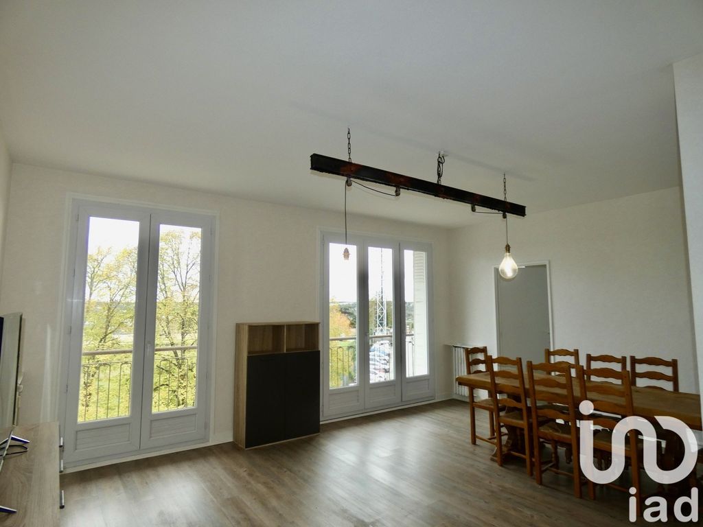 Achat appartement à vendre 5 pièces 98 m² - Poitiers