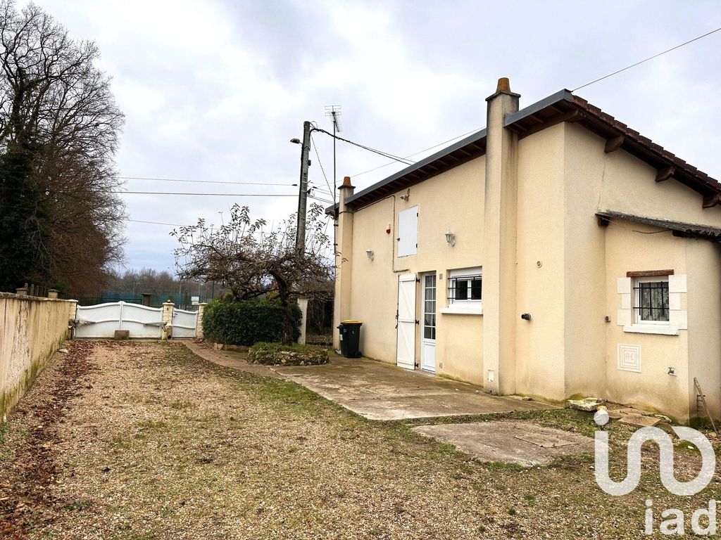 Achat maison à vendre 2 chambres 64 m² - Veuzain-sur-Loire