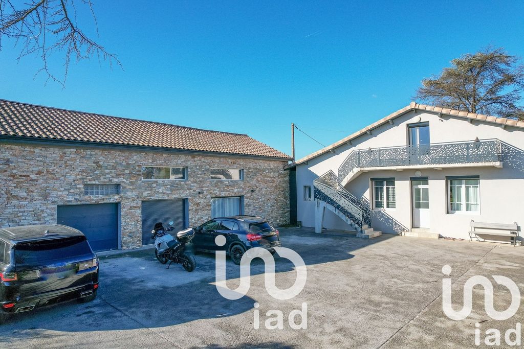 Achat maison à vendre 4 chambres 256 m² - Fenouillet