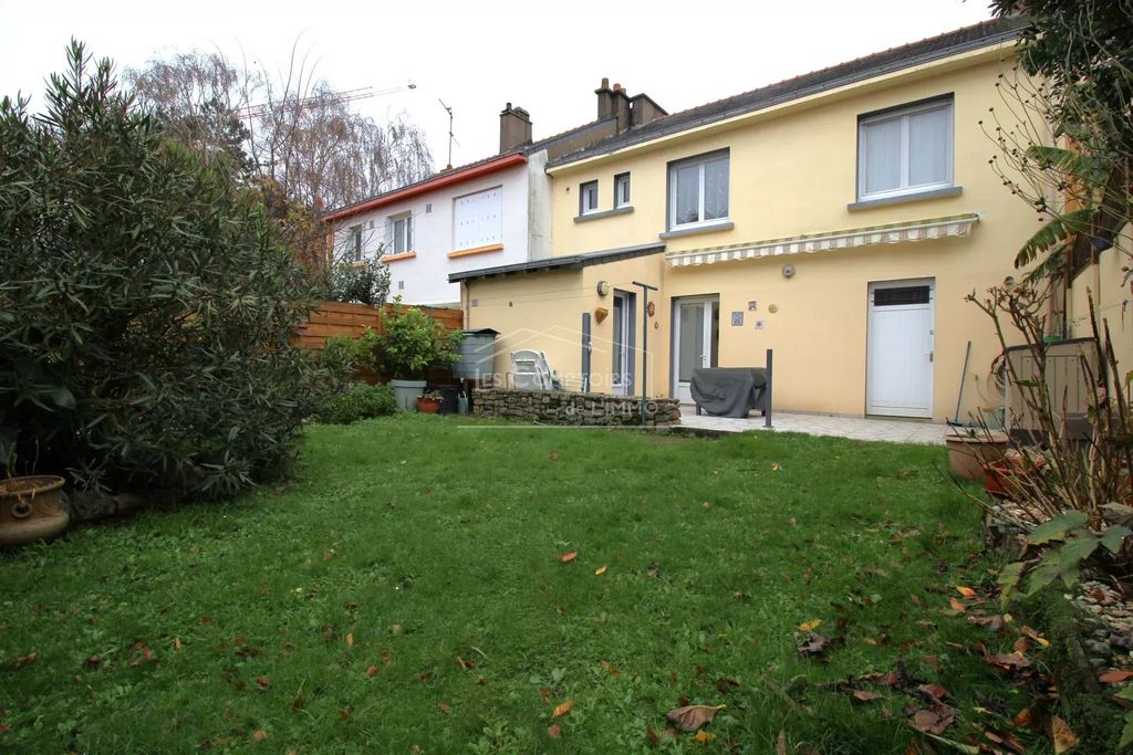 Achat maison à vendre 3 chambres 97 m² - Saint-Nazaire