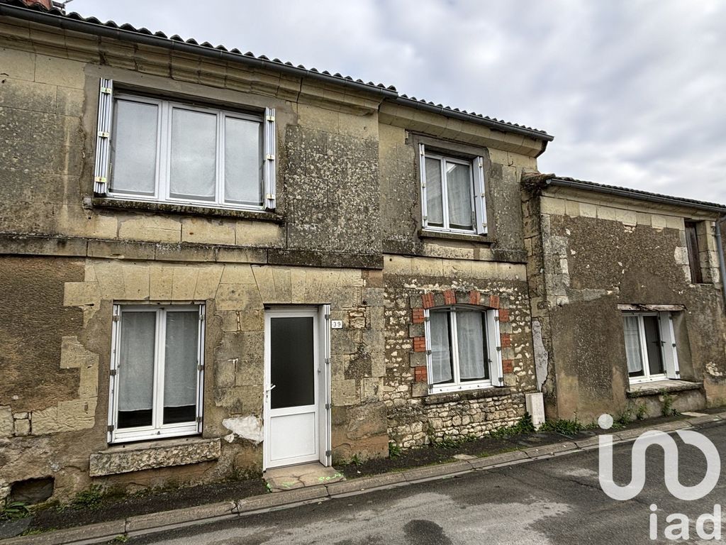 Achat maison à vendre 4 chambres 118 m² - Vaudelnay