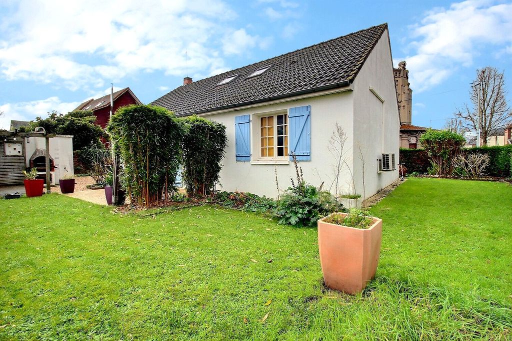 Achat maison à vendre 4 chambres 120 m² - Le Petit-Quevilly