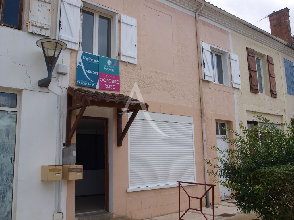 Achat maison à vendre 3 chambres 95 m² - Villeneuve-de-Marsan