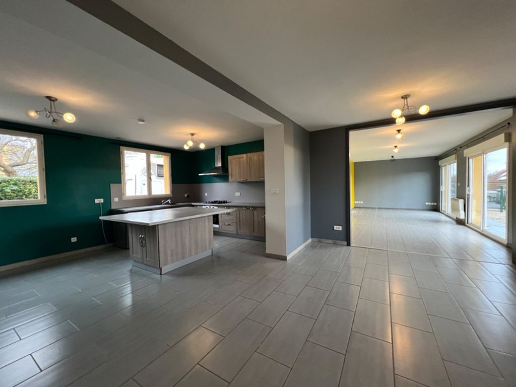 Achat maison à vendre 5 chambres 160 m² - Oherville