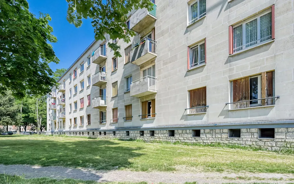 Achat appartement à vendre 3 pièces 49 m² - Clichy-sous-Bois